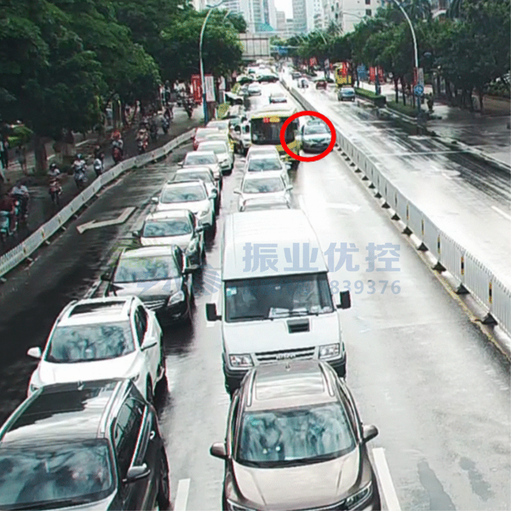 圖4  東進(jìn)口左轉(zhuǎn)車流出現(xiàn)斷流