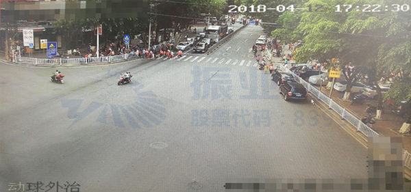 圖9 優(yōu)化后行人過街情況