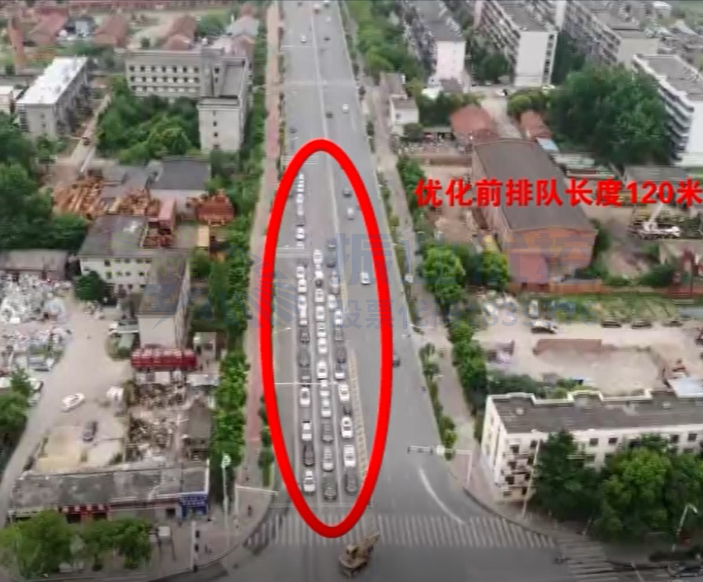 圖5 優(yōu)化前早高峰南進(jìn)口、西進(jìn)口車流排隊(duì)