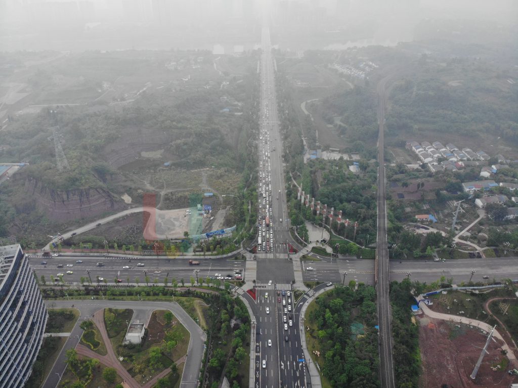 圖6 東進(jìn)口優(yōu)化前后對(duì)比