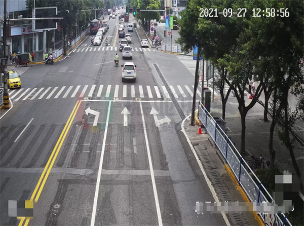 圖10-1 歇馬正街路口標(biāo)線(xiàn)優(yōu)化后效果圖-碚青路（北進(jìn)口）