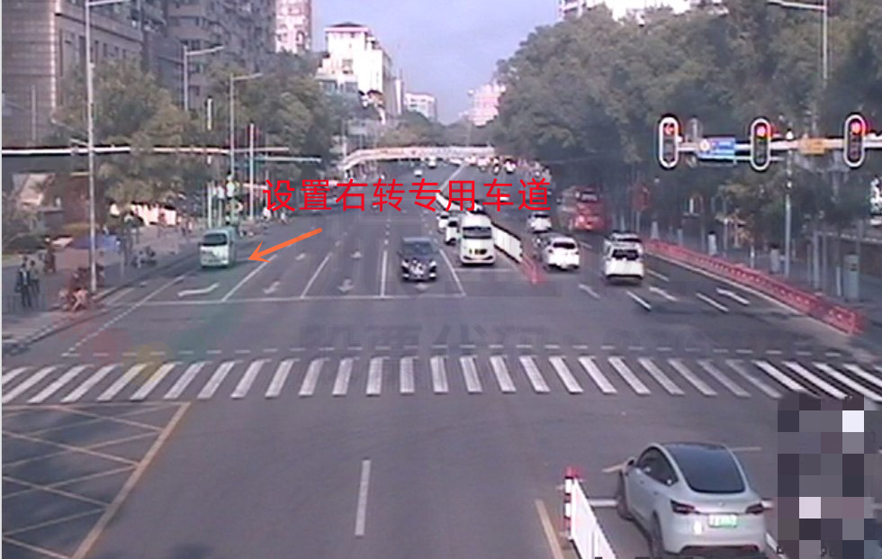 圖12 北進口設置右轉(zhuǎn)專用道